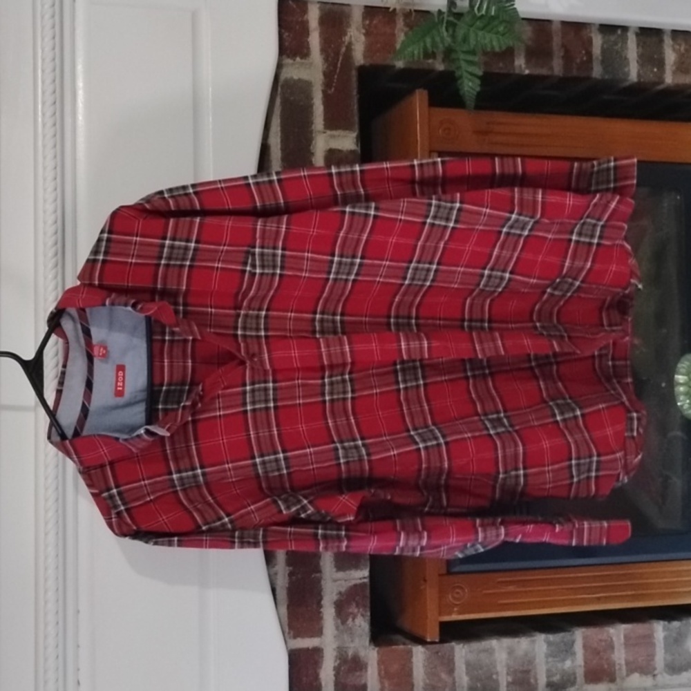 Men's long sleeve shirt